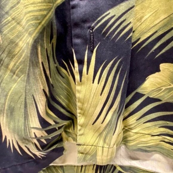 Tommy Bahama RUM Button Down Shirt Men's XL Floral Hawaiian Silk Resort Top READ - Picture 6 of 14